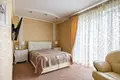 Cottage 6 bedrooms 443 m² Tarasava, Belarus