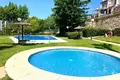 Haus 4 Schlafzimmer 210 m² Dos Hermanas, Spanien
