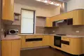 Dom 5 pokojów 250 m² Lymanka, Ukraina