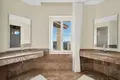 5 bedroom house 720 m² Benahavis, Spain