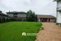 Haus 8 zimmer 535 m² Tarasava, Belarus