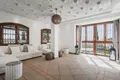 Haus 7 Schlafzimmer 557 m² Dos Hermanas, Spanien