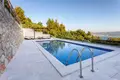 Casa 4 habitaciones 330 m² Grad Omis, Croacia