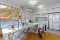 2-Schlafzimmer-Penthouse 104 m² Becici, Montenegro