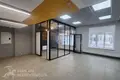 Oficina 6 habitaciones 129 m² en Minsk, Belarús