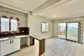 2 bedroom apartment 95 m² Mezitli, Turkey