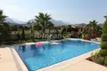 5 bedroom villa 475 m² Camyuva, Turkey