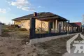 Casa 292 m² Maladetchna, Belarús