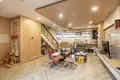 Villa de 4 dormitorios 194 m² Sangkat Phsar Thmey Ti Bei, Camboya