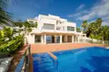 4 bedroom Villa 559 m² Teulada, Spain