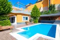 4 bedroom house 300 m² Alanya, Turkey