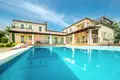 4 bedroom Villa 585 m² Grad Porec, Croatia