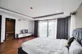 Condo 3 rooms 222 m² in Sangkat Boeng Keng Kang Ti Bei, Cambodia