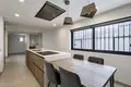 Дом 9 спален 333 м² Сан-Педро-Алькантара, Испания