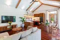 Kompleks mieszkalny Complex of furnished villas with swimming pool, 10 minutes away from Sanur Beach, Bali, Indonesia
