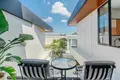 2 bedroom house 172 m² Kerobokan, Indonesia