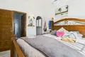 4 bedroom house 118 m² Dos Hermanas, Spain