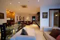 5 bedroom villa 210 m² Demos Agiou Athanasiou, Cyprus