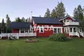 Maison  Ii, Finlande