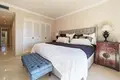 Mieszkanie 4 pokoi 213 m² Marbella, Hiszpania