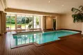 6-Schlafzimmer-Villa  Paris, Frankreich