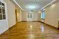 Commercial property 4 rooms 111 m² in Warsaw, Poland