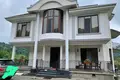 Maison 5 chambres 460 m² en Batoumi, Géorgie