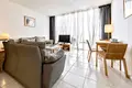 2 bedroom apartment 85 m² Miraverde, Spain