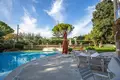 Villa 10 chambres 1 300 m² France, France