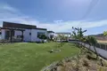 Bungalow z 3 sypialniami 130 m² w Moni, Cypr