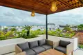 Wohnung 3 Schlafzimmer 213 m² Tumbakbayuh, Indonesien