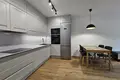Wohnung 2 zimmer 49 m² in Warschau, Polen