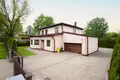Haus 6 zimmer 325 m² Riga, Lettland