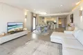 Mieszkanie 2 pokoi 125 m² Marbella, Hiszpania
