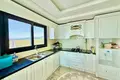 Квартира 5 комнат 220 м² Мезитли, Турция
