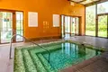 Wohnung 2 Schlafzimmer 158 m² Estepona, Spanien