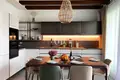 Mieszkanie 4 pokoi 150 m² Sirmione, Włochy