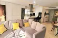 Mieszkanie 2 pokoi 120 m² Marbella, Hiszpania
