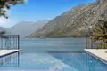 Villa 13 zimmer 819 m² Dobrota, Montenegro
