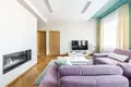 Mieszkanie 4 pokoi 118 m² Ryga, Łotwa