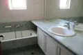 Mieszkanie 3 pokoi 120 m² Pireus, Grecja