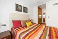 Mieszkanie 3 pokoi 109 m² Torrevieja, Hiszpania
