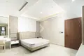 Condo 3 rooms 244 m² in Sangkat Boeng Keng Kang Ti Muoy, Cambodia
