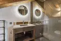 Chalet 6 bedrooms  in Les Allues, France