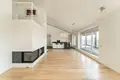 Mieszkanie 5 pokojów 151 m² Warszawa, Polska