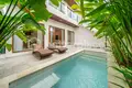 Villa mit 2 Schlafzimmern  Kerobokan Kelod, Indonesien