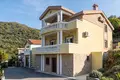 Maison 6 chambres 228 m² Lepetane, Monténégro