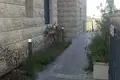 Residential quarter Appartement a louer 2 pieces 55 m bet hakerem jerusalem 1er etage terrasse 8 m sans souccah dans immeuble neuf de 4 etages