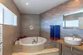 5-Schlafzimmer-Villa 365 m² in Frankreich, Frankreich