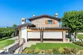 Вилла 5 комнат 248 м² Broglie, Италия